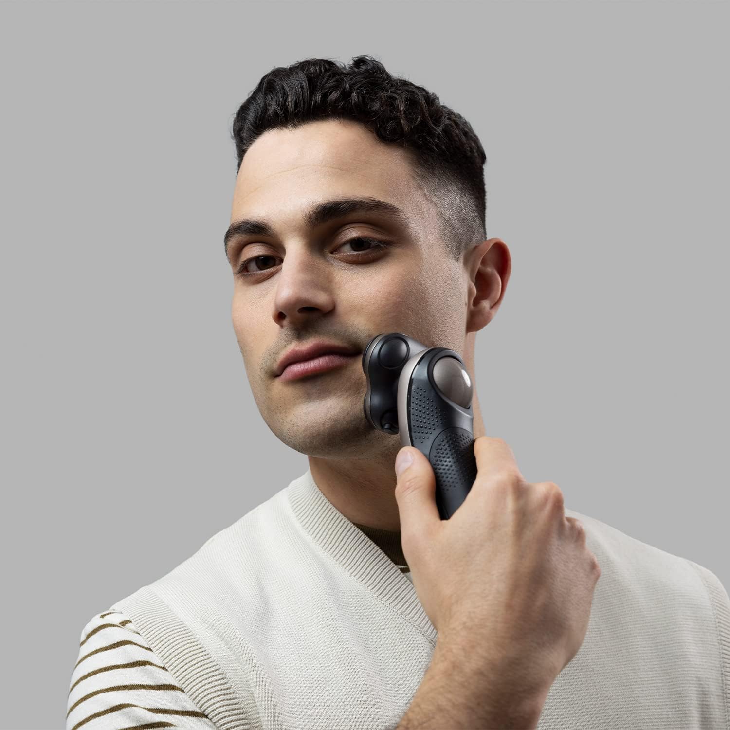 Buy Remington,Remington X7 Limitless Men's Electric Shaver XR1770 - Cordless, Wet & Dry, 360° PivotBall, Flexible Heads, Detail Trimmer, Turbo Mode, 60-Min Usage - Gadcet UK | UK | London | Scotland | Wales| Near Me | Cheap | Pay In 3 | Electric Razors